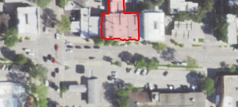 320 Lake St