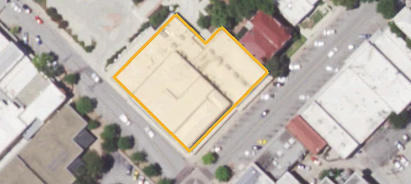 231 #200 Earl Garrett St