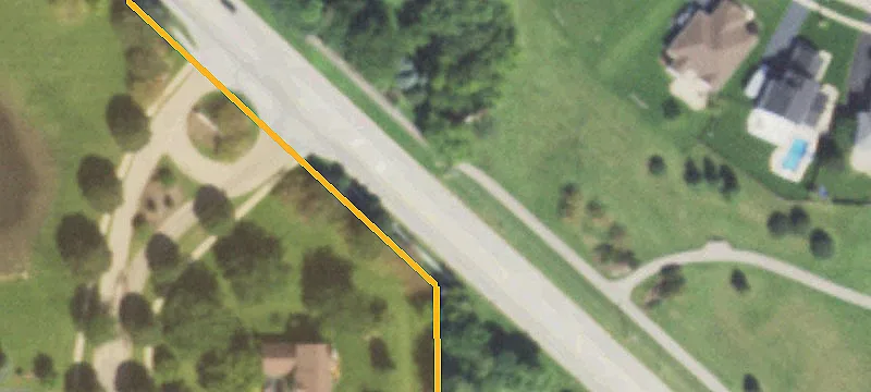 16 Acres Mcconnell Rd