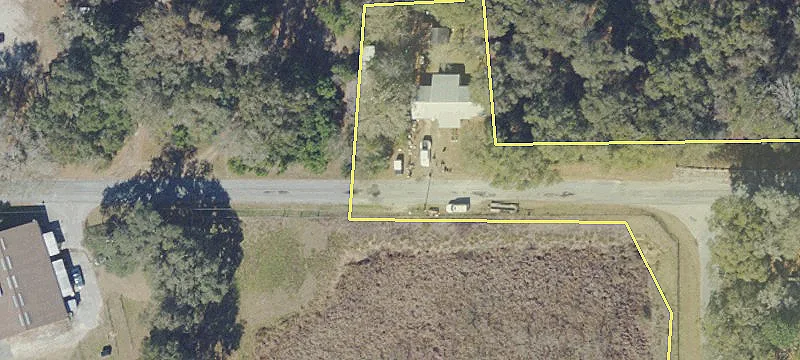 18585 Highway 441