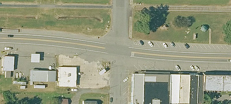 100 Front St