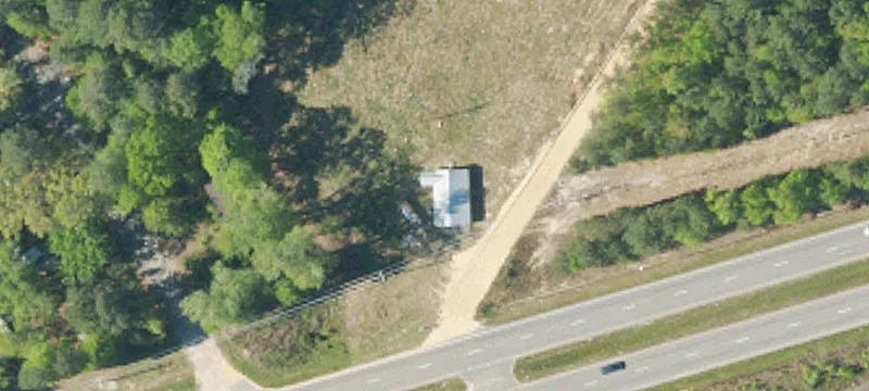 352 Pine St