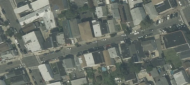 325-327 John St