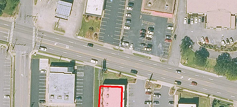 4611 Rogers Ave