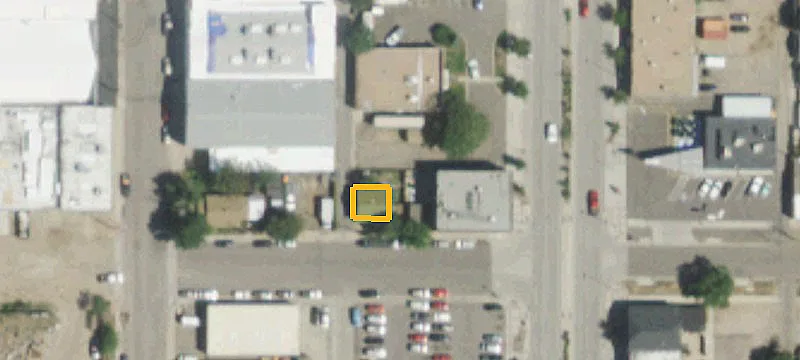 1489 Broadway