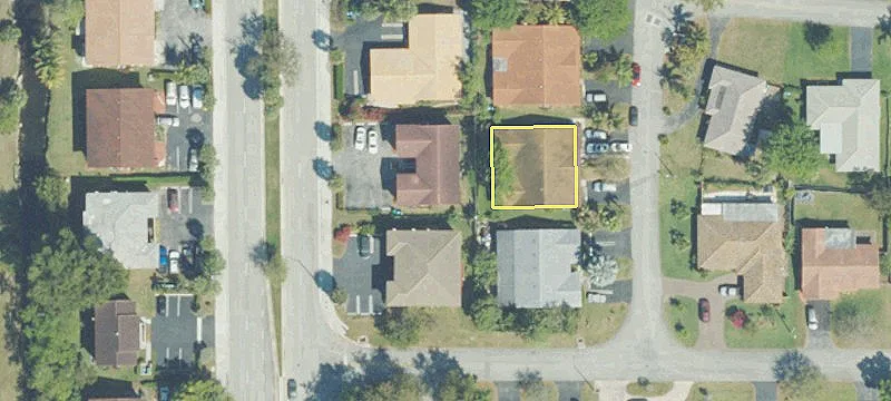 4103 Riverside Dr
