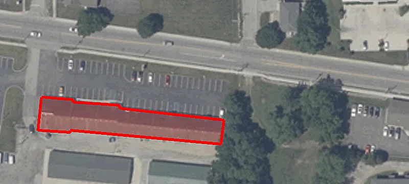1046 Commercial Ave