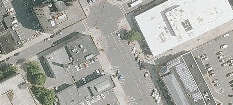 100 Riverview Ctr