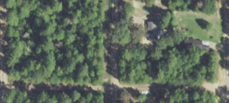 1-2 Friar Tuck Dr