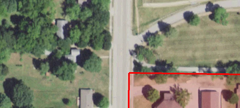 Main St