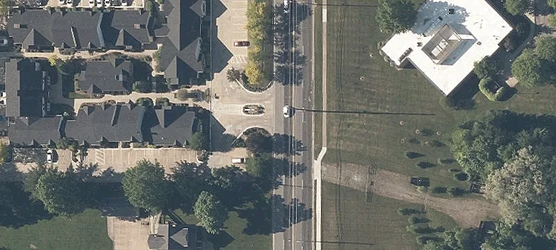4466 Darrow Rd