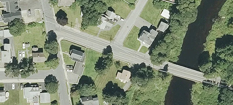 17 Highland Cmn