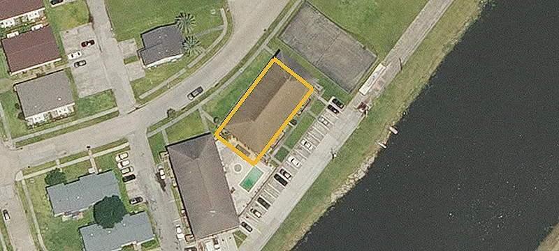 4289 Lac Saint Pierre Dr