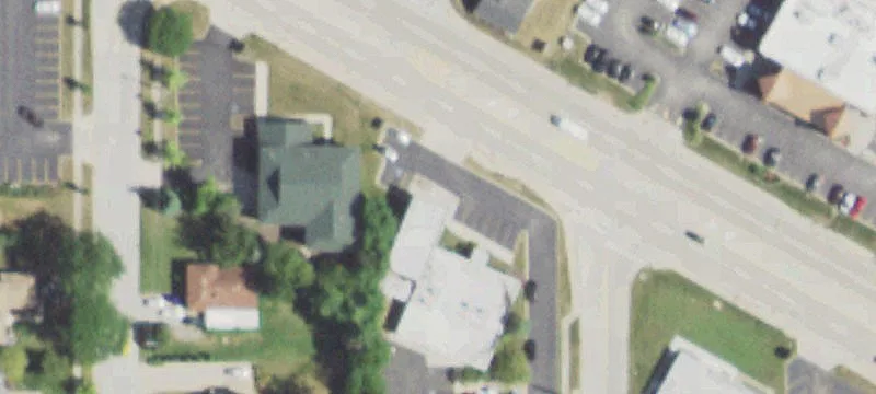 1005 Lake St
