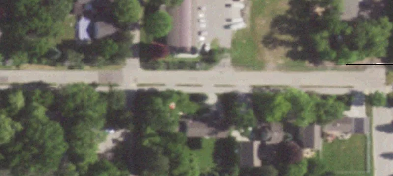 805 Wells St