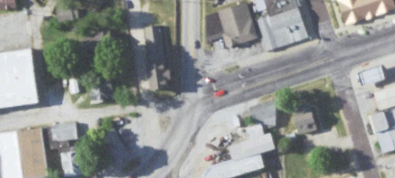 10 Broadway St