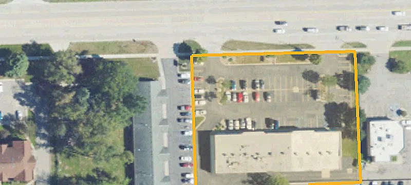 16638-16664 15 Mile Rd