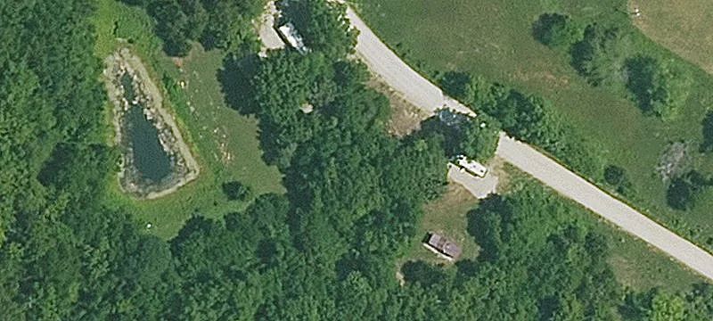 38 42 Bear Dr