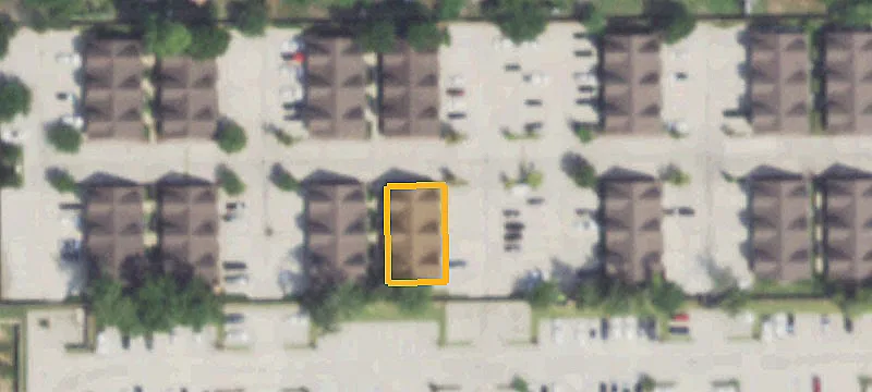 25511 Budde Rd. #1902 And 1903 Spg