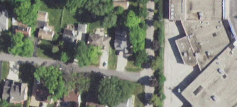 916 Elmhurst Ave