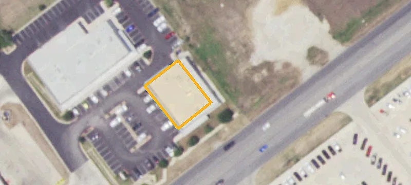 2044 Oaklawn Rd
