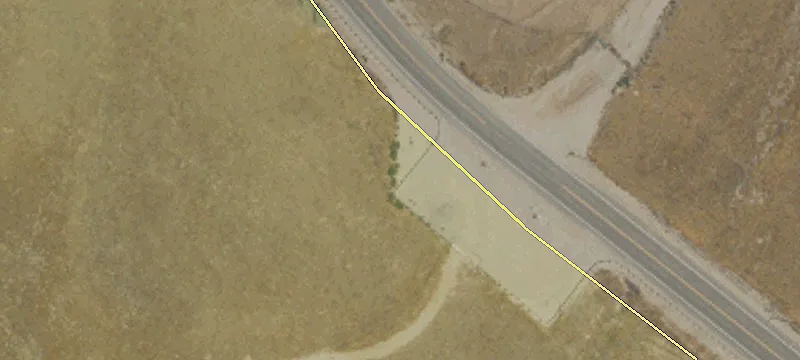 Round Mountain Rd