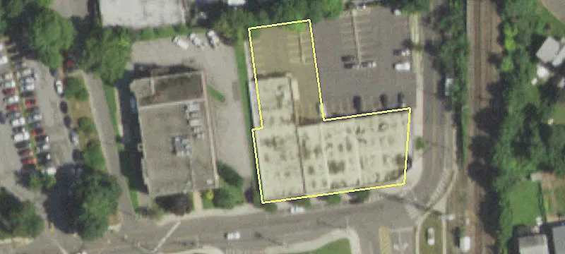 281-301 Warner Ave