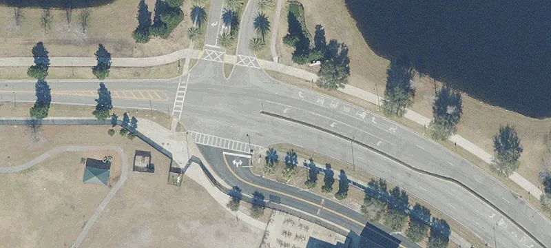 Greenleaf Dr