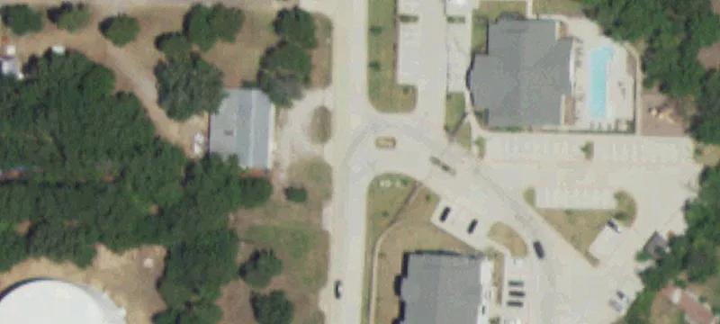 4135 Parkdale Ln
