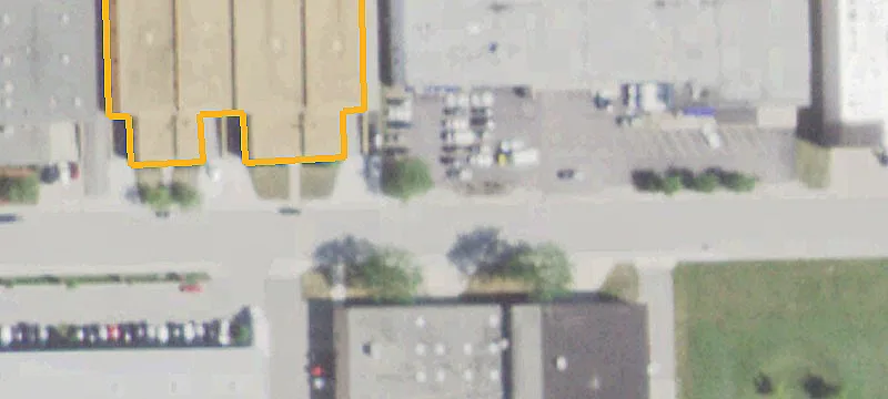 940-950 Greenleaf Ave