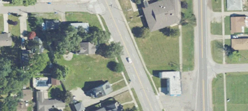 Utica Rd