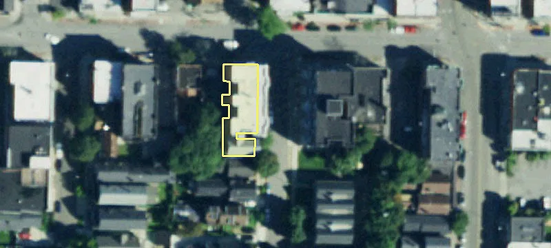 84 Mariner St