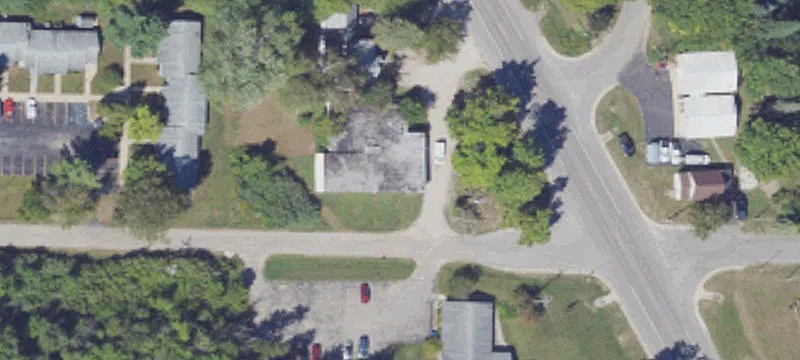 6613 Frankfort