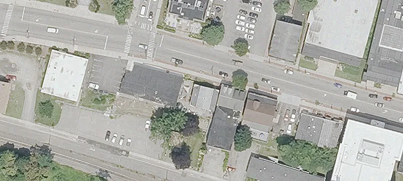 948 Main St