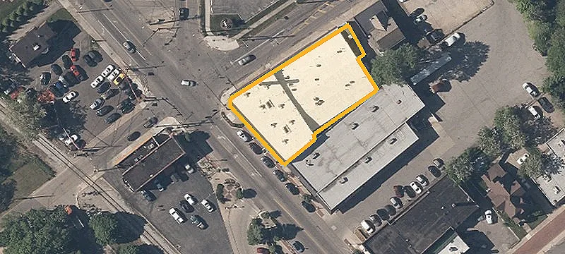 631-641 Broadway Ave