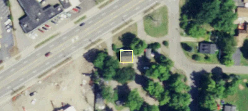 6879 Erie Rd