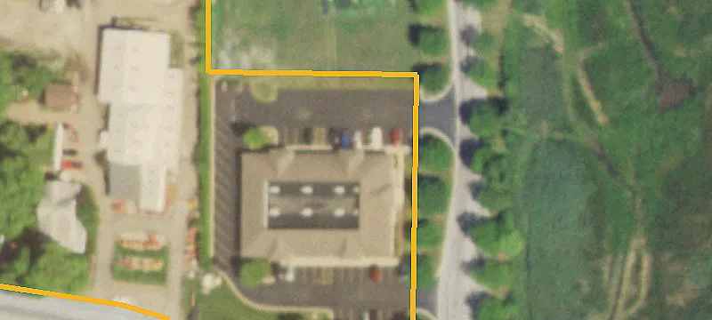 4 Deer Point Rd