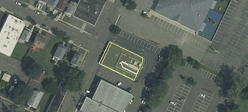 20 Woodridge Ave