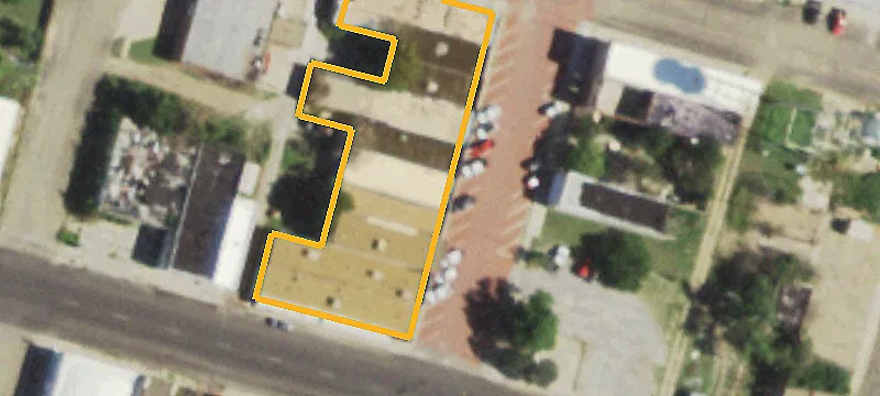 211 Main St