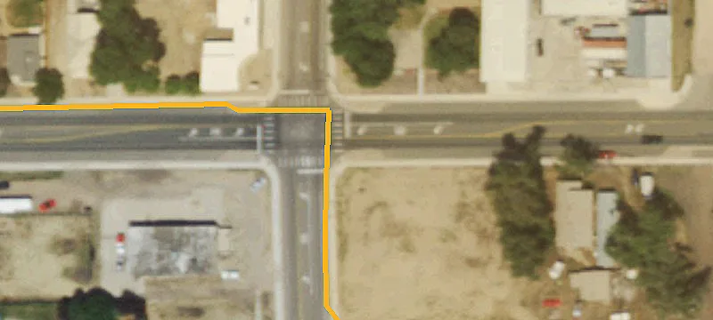 106 4 Ave