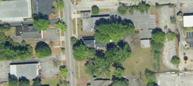 504 Coit St