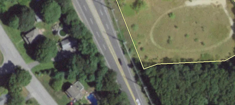 111 Eastport Manor Rd