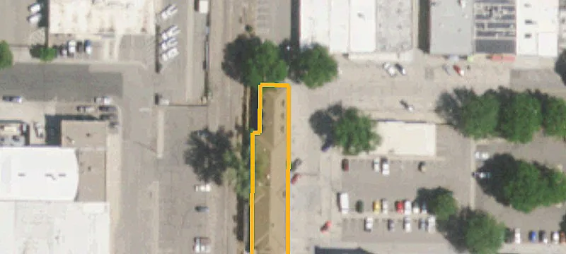 411 Railroad Ave
