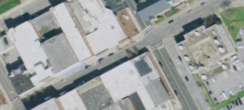 318 Main St