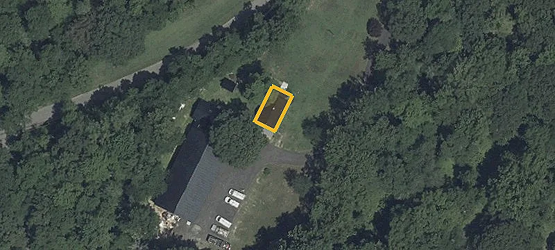 8067 Croom Rd