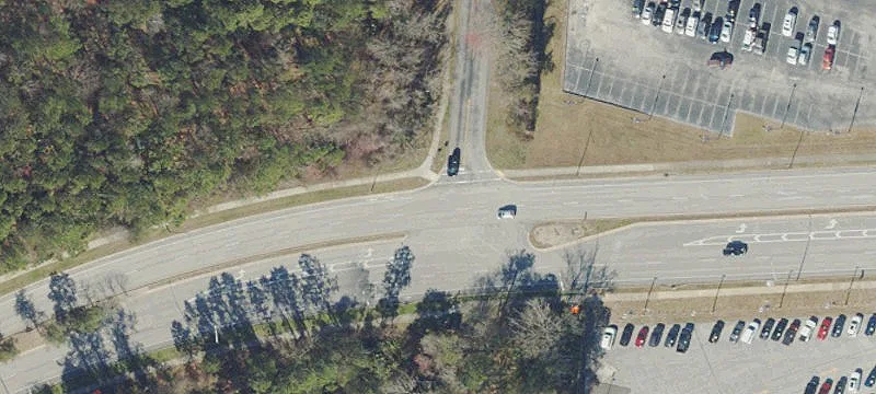 Gate Pkwy And Deerwood Lk Pkwy