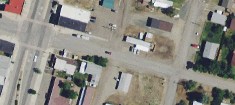 100-198 2 Ave