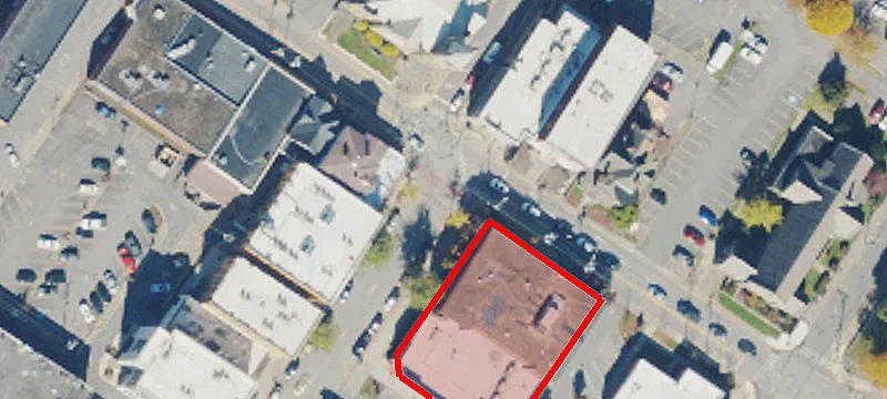 496 High St