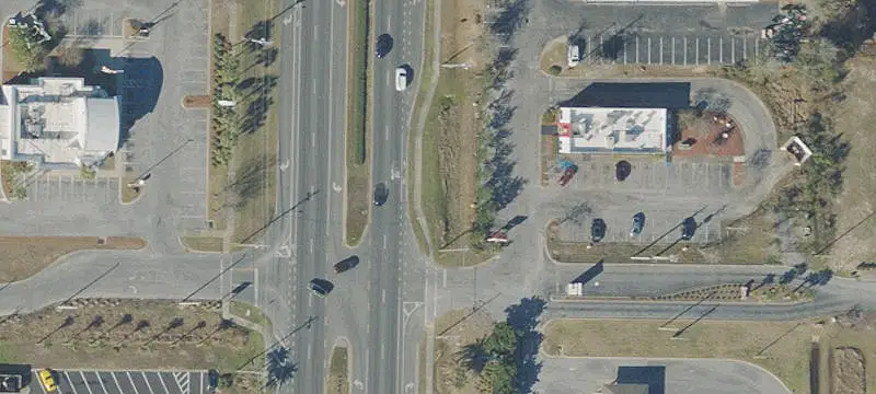 2211 Hwy 77 Hwy