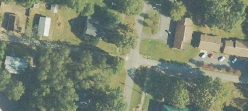 2111 Main St